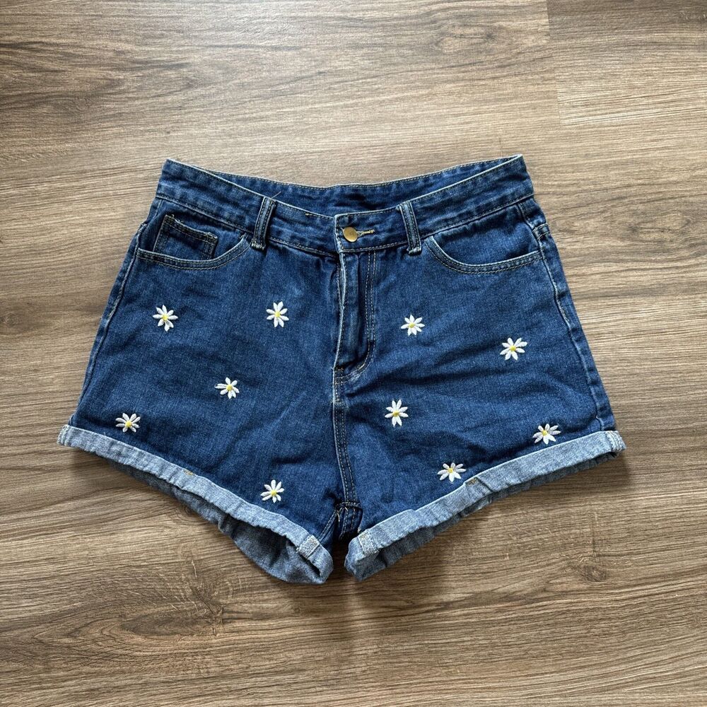Women’s Shein Size Large Embroidered Daisy Jean Shorts
